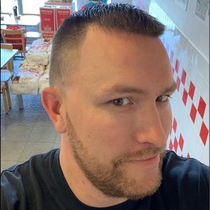 Meet your Posher, Tom